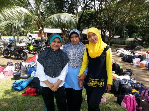 Kemah Karang Asri Kelas 5_010